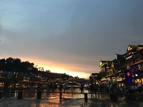 长沙与张家界，15天至30天的天气变化，如何规划你的湘西之旅