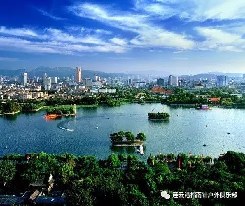 泉城四时，山东济南天气的温柔与烈性
